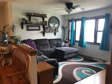 985 Lum Ave, Waterloo, WI 53594 - photo 2