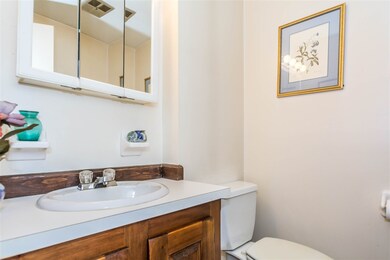 181 Cannongate III, Nashua, NH 03063 - photo 7