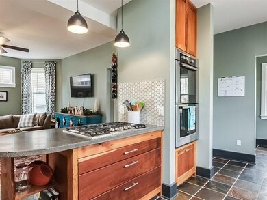 320 Steele St, Frankfort, KY 40601 - photo 6