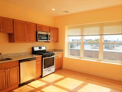 140 Union St unit 401, Lynn, MA 01901 - photo 2
