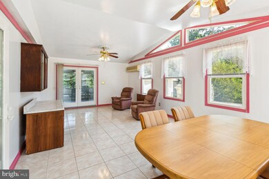 15909 Pinecroft Ln, Bowie, MD 20716 - photo 5