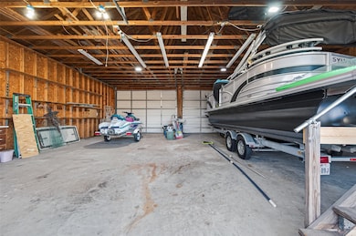 805 Lake View Dr, Montgomery, TX 77356 - photo 4