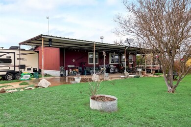 460 Harter Ln, Azle, TX 76020 - photo 3