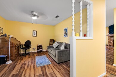 417 Pecan Ct, Jefferson, TX 75657 - photo 5