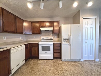 1206 Fiesta Dr, Franklin, IN 46131 - photo 6