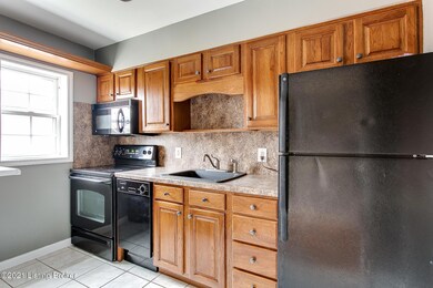 1609 Ellwood Ave unit C4, Louisville, KY 40204 - photo 3