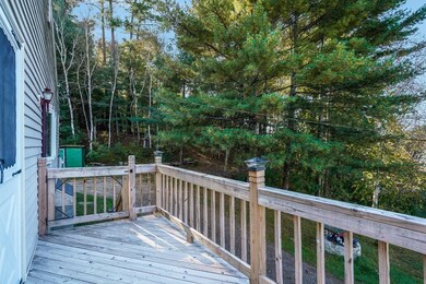 81 Burns Rd, Pelham, NH 03076 - photo 6