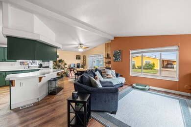 11105 Main St NE unit 14, Donald, OR 97020 - photo 5