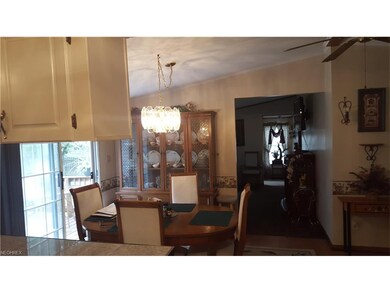 dining room have sliders to deck and back , Notice