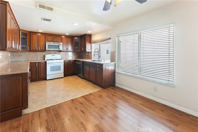 19431 Sherman Way unit 15, Reseda, CA 91335 - photo 7