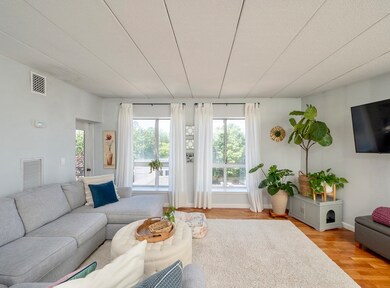 Hingham Woods unit 415, South Weymouth, MA 02190 - photo 4