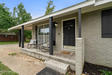 107_Forrest_Drive-6