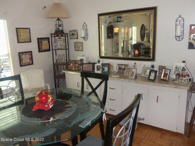 812 Hyacinth Cir, Sebastian, FL 32976 - photo 4