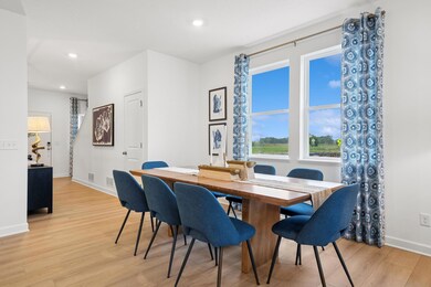 (Photo of the model home, actual finishes may vary)