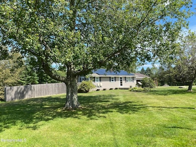 554 Main St, Becket, MA 01223 - photo 2