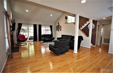 3 Crabapple Ct, Princeton, NJ 08540 - photo 4