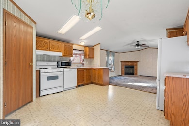 523 Canter Rd, Wilmington, DE 19810 - photo 3