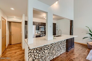 4 Kitchen