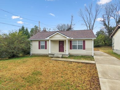 422 Glenn St, Clarksville, TN 37040 - photo 7