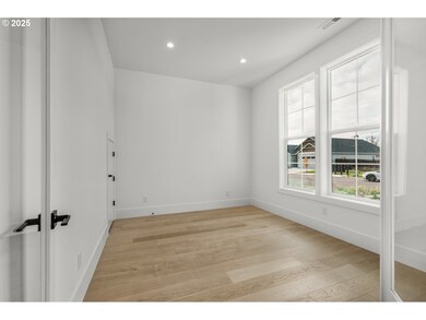 141 SE 24th Ave, Lacenter, WA 98629 - photo 7