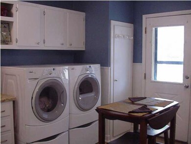Newer Front Loader Washer and Dryer Stay With Home