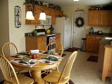 12987 Veon Dr, Fishers, IN 46038 - photo 7