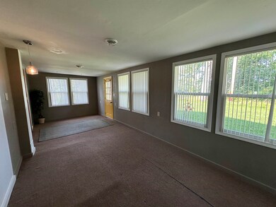 5268 S Christianson Rd, Janesville, WI 53546 - photo 7