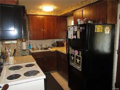 253 Edward St, North Tonawanda, NY 14120 - photo 5