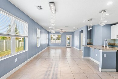 1848 Oak Hammock Ct, Lutz, FL 33558 - photo 2