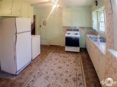 Spacious kitchen