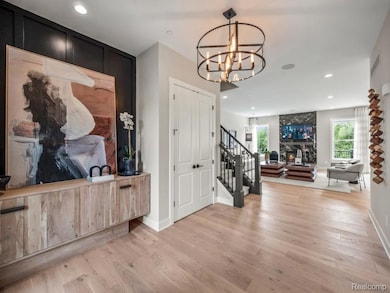 5071 Rutland Dr, Saline, MI 48176 - photo 2