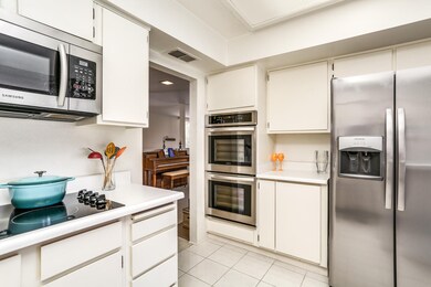 Kitchen-New SS appliances