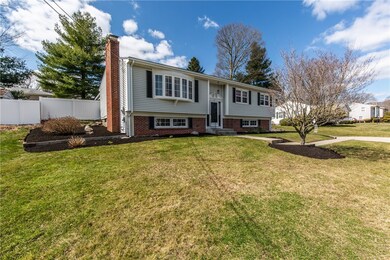 14 Candlewood Dr, Greenville, RI 02828 - photo 4