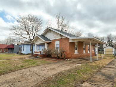 718 3rd St NE, Ardmore, OK 73401 - photo 2