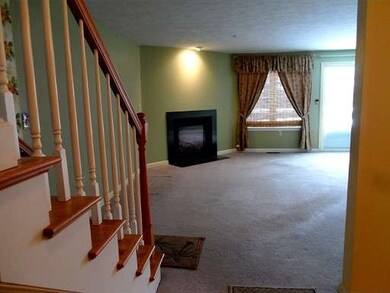 214 Bridle Cross Rd, Fitchburg, MA 01420 - photo 3