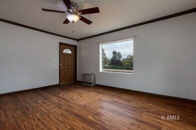 233 E 100 N, Kanab, UT 84741 - photo 4