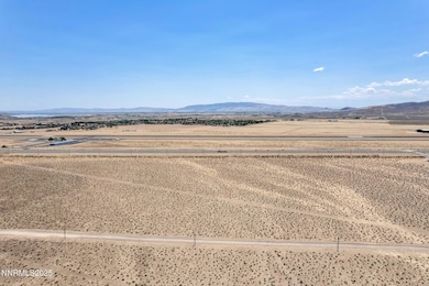 2215 Comstock St, Silver Springs, NV 89429 - photo 2