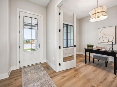 8236 Mahon Ct, Grimes, IA 50111 - photo 6