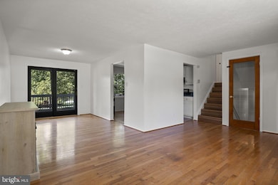 7726 Marbrook Rd, Glen Burnie, MD 21060 - photo 6