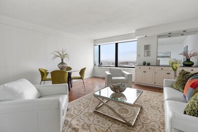 Harbor Towers unit 22C, Boston, MA 02110 - photo 3