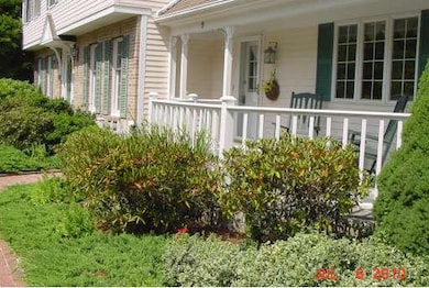 9 Forest Glade Dr, Wilbraham, MA 01095 - photo 2