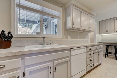 61152 Wrenwood Pl-11