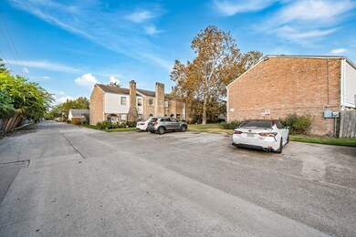 8726 Wilcrest Dr unit 8726, Houston, TX 77099 - photo 4