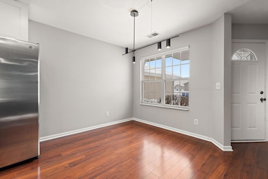 1614 Golden Oak Dr, Crown Point, IN 46307 - photo 5