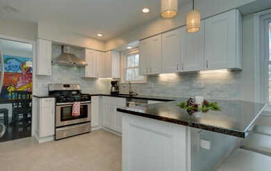 Kitchen (2)
