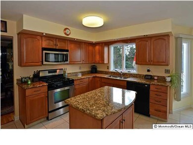 1 Jennifer Ct, Marlboro, NJ 07746 - photo 4