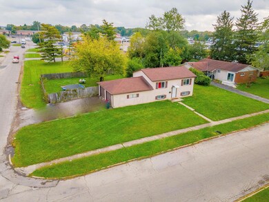 1038 Ross Rd, Columbus, OH 43227 - photo 5