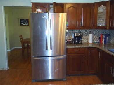 439 Wedgewood Dr, Easton, PA 18045 - photo 5