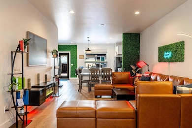 735 E 7th St, Sheridan, WY 82801 - photo 4