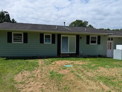 2101 Maple Ln, Hastings, MI 49058 - photo 4